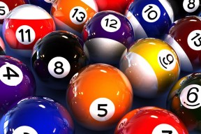 体育场馆智能售卖机投入使用，方便观众购物，体育场设备